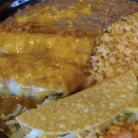 Grande Combo · Served with rice and pinto or black beans. your choice of chicken shredded beef beef or chee...