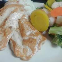 Grilled Chicken Plate · Vegetables,White Rice