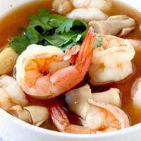 29, Thai Tom Yum Noodle Soup · Rice noodle or egg noodle in hot and sour soup,  bean sprouts, and your choice of meats. (ve...