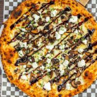 Feed Your Head · Garlic oil, mozzarella cheese, roasted mushrooms, goat cheese, balsamic reduction, and chives.