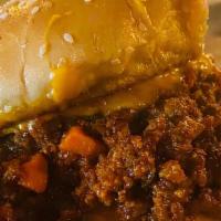 Kelly'S Sloppy Joes · Ground beef sloppy joe, cheddar cheese, and big kel's sauce on hamburger bun
 + Try it with ...
