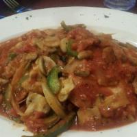 Chicken/Veal Cacciatore · Sauteed mushrooms, onion, and green peppers in marinara sauce over spaghetti.