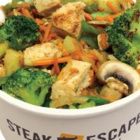 Cajun Bowl · Cal. 270-284
Grilled steak or chicken, oven roasted broccoli and carrots, grilled onions, mu...