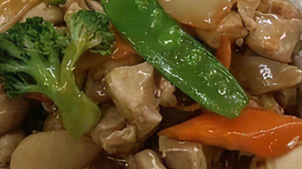 Chicken With Vegetables · Chicken stir fry with mixed vegetables in garlic brown sauce