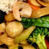 Shrimp With Vegetables · Shrimps stir fry with broccoli, mushroom, corns,chestnut , carrots and bamboo in brown sauce
