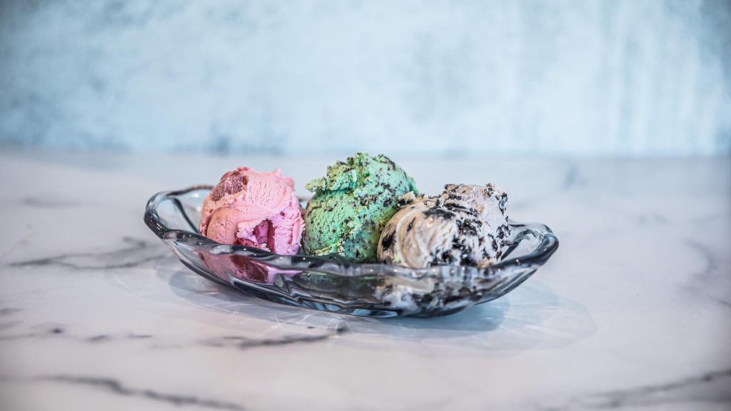 Flight Of Ice Cream · Choose your favorite 3 flavors