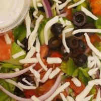 Garden Salad · Romaine lettuce, tomato, cucumber, black olives, red onions, green bell peppers and mozzarel...
