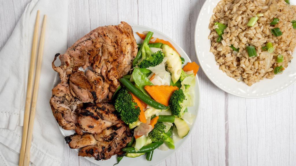 Charbroiled Lemon Chicken (All Vegetable) · Served with all vegetable stir fry and choice of rice.