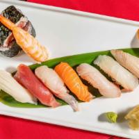 Sushi Deluxe · 10 Pc of assorted sushi & roll of tuna.
