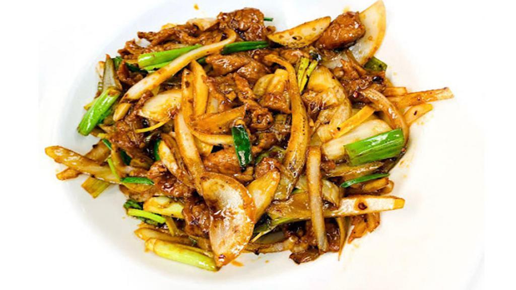 S 3. Triple Delight · Shrimp, beef and chicken tenders are carefully stir-fried with sweet and green onions in a dark cooking sauce.