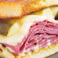 Van Gogh'S Corned Beef · Corned Beef | Swiss Cheese | Dill Pickle | Lettuce | Tomato | Yellow Mustard | Grilled Marbl...