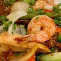 Wokked Crispy Noodle · Prawns, beef, chicken, mushrooms, broccoli, snow peas, bok choy, green onions, bell peppers.
