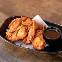  Fried Chicken Wings · Crispy chicken wings served with Thai hot sauce.