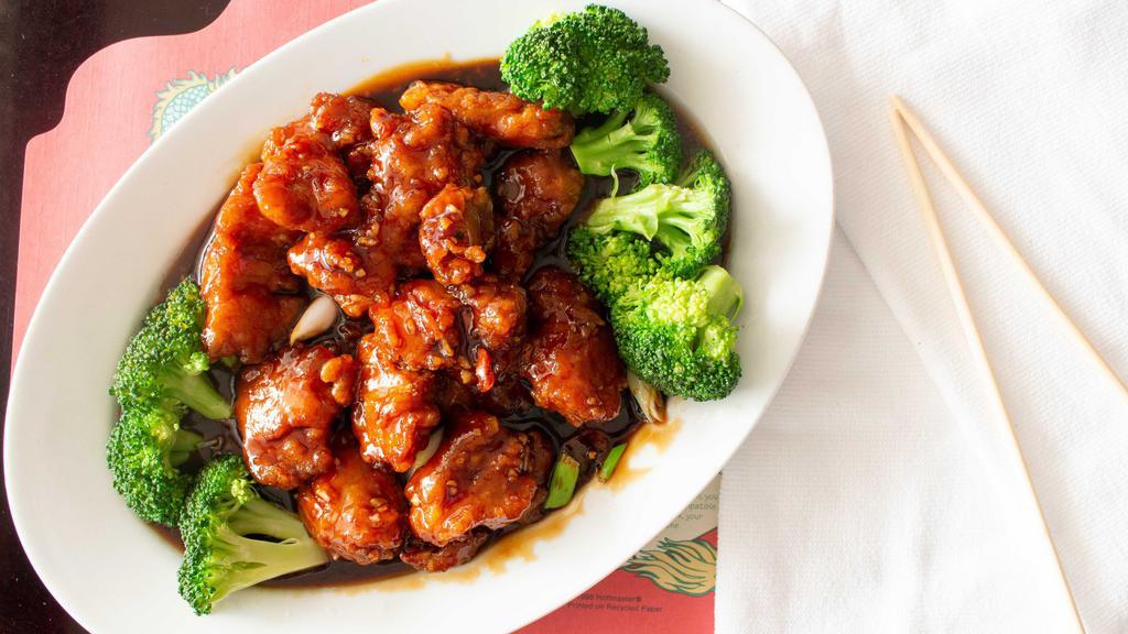 General Tso'S Chicken · Tender chunks of chicken marinated in hot sauce.