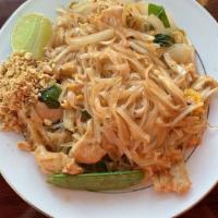 Vegetable Padthai · Rice noodles stir-fried with eggs, onion, pea pods, bean sprout, and Thai basil served with ...