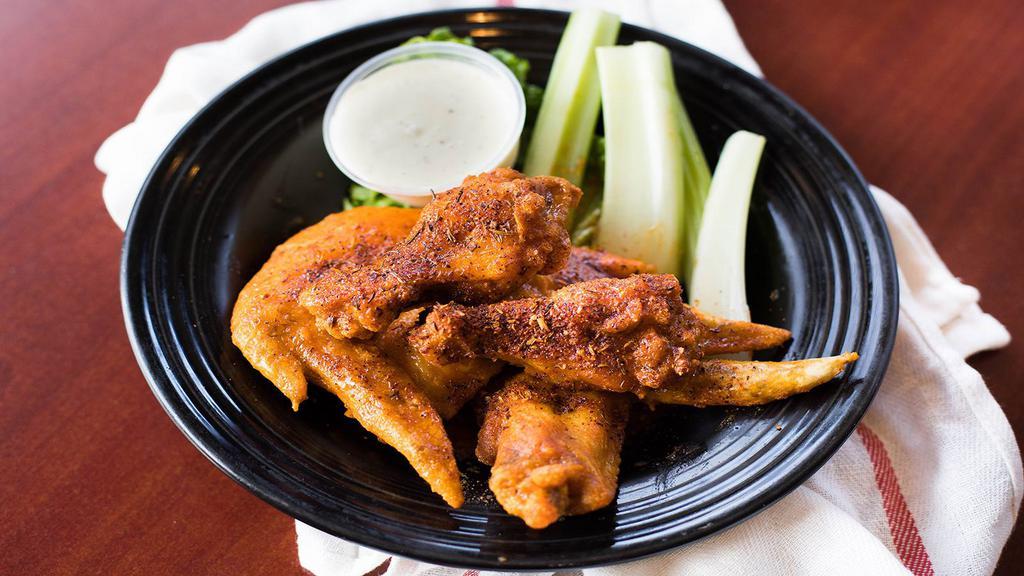 Wings (10 Pieces) · Traditional or boneless
