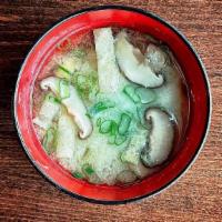 Miso Soup · vegan dashi / shiro miso / aburaage / shiitake mushroom / green onions (Vegan)