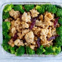 General Tso'S Chicken / Beef Broccoli · 