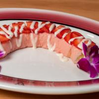 Strawberry Roll · Banana topped with strawberry (love sauce).