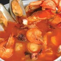 Caldo 7 Mares · Crab legs, mussels, shrimp, oyster, prawns, octopus boiled in shrimp broth.