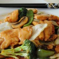 Szechuan Style (Spicy) · Broccoli, carrots, napa, cabbage, green peppers, mushrooms, bamboo shoots, water chestnuts, ...