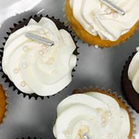 Sophisticated & White (12 Cupcakes) · What better way to showcase a treat in a more classic and simple way than these beautiful an...