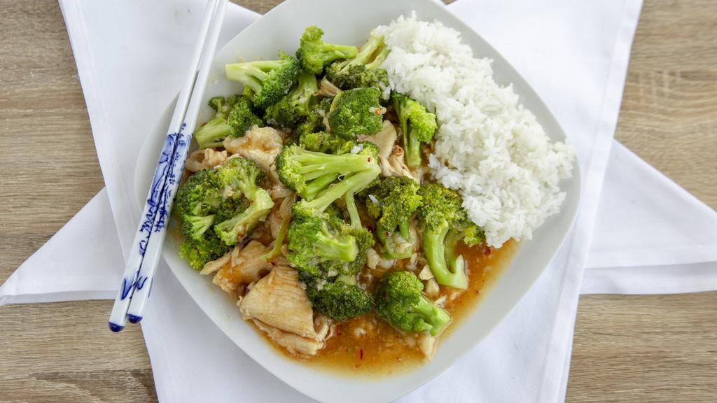 Szechuan Chicken · Hot and spicy. Sautéed in hot spicy szechuan sauce served over a bed of broccoli.