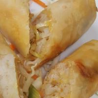 Fresh Spring Rolls (3) · Combination of green leaf lettuce, chopped chicken in bean thread noodle, bean sprouts, mint...