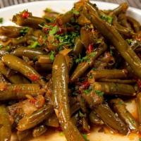 Fasolakia Side · Green beans in herd tomato sauce
