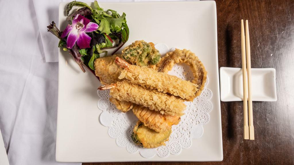 Shrimp Tempura App · Batter fried shrimp and vegetable with tempura dipping sauce.