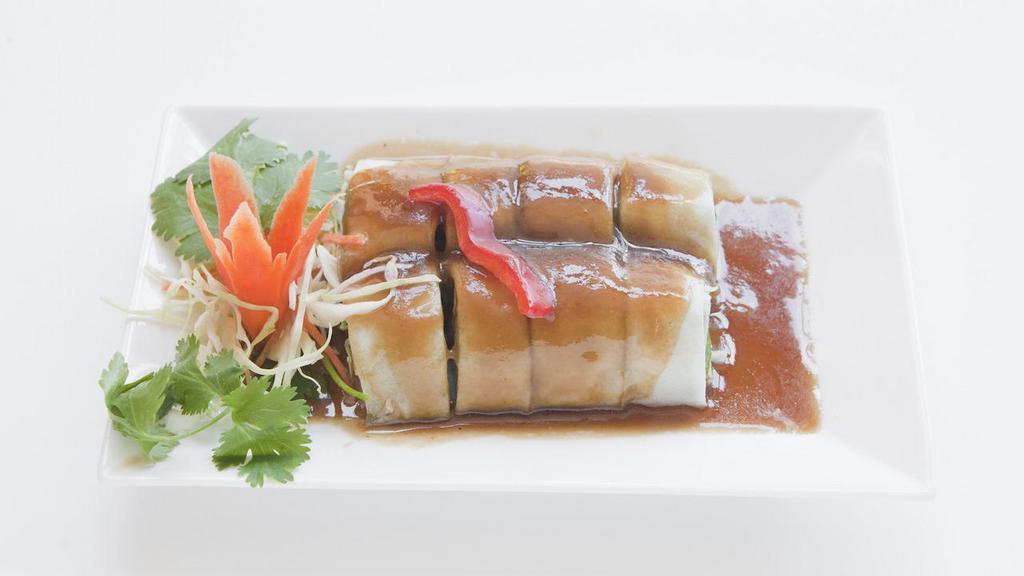 Fresh Salad Roll · Vegetables rolled in rice paper wraps. Served w/sweet sour sauce and peanut sauce. Chicken/tofu shrimp.