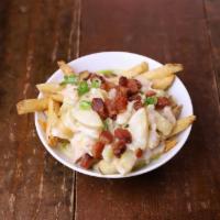 Chowder Fries · applewood smoked bacon, clam, yukon gold potato, scallion