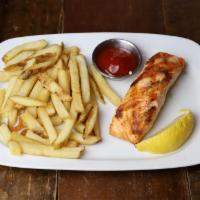 Youngster - Grilled Salmon · Grilled Salmon Served with choice of natural cut fries or steamed baby green beans