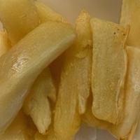 Yuca Frita · Fried cassava.