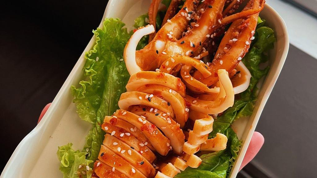 Calamari Bbq / 烤鱿鱼 · Chinese street food, whole calamari sizzled with house cumin sweet and spicy bean sauce, mild spicy