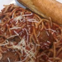 Spaghetti & Meatballs · with breadstick
