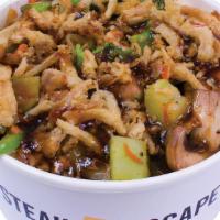 Sweet Teriyaki Crunch Bowl · Cal. 364-377
Grilled steak or chicken, oven roasted broccoli and carrots, grilled onions, mu...
