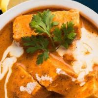 Fb'S Paneer Makhani · Fresh homemade Indian cheese cooked in a creamy tomato sauce.