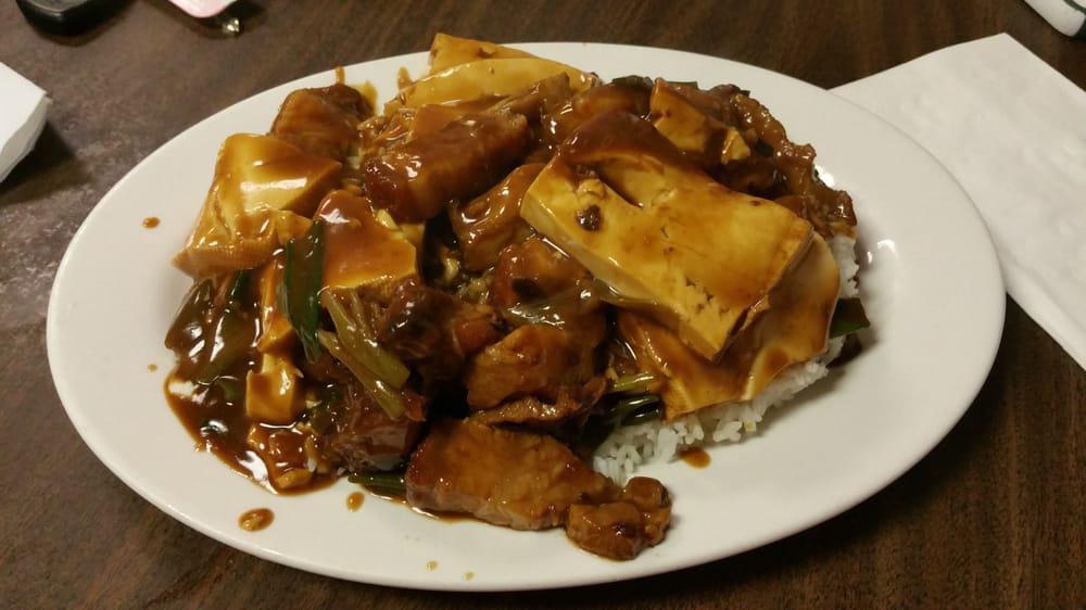 Roasted Pork With Tofu & Rice / 烧肉豆腐饭 · With steamed rice. No rice substitutions.