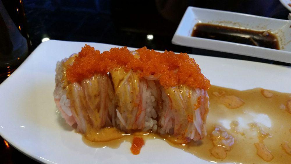 Pink Lady (8 Pieces) · Shrimp, cucumber, crunch topped w/ crab, masago, eel & spicy mayo.