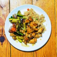 Chicken Hibachi · Served with soup and salad and choice of rice.