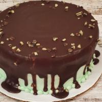 Mint · Chocolate cake with mint buttercream icing, topped with chocolate drizzle and crushed mints.