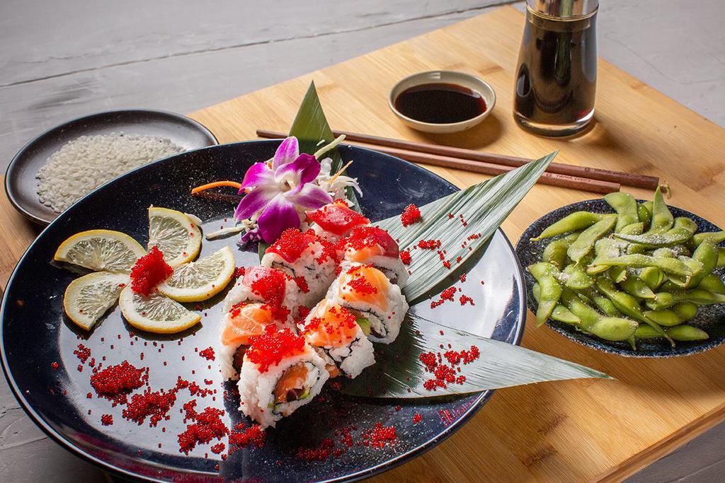 Yama Chen's Sushi Roll House · Japanese · Salad · Alcohol · Sushi · Vegetarian