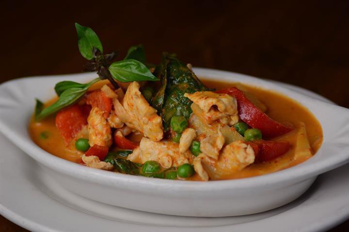 Kitchen Mae Kong · Thai · Soup · Noodles · Indian · Seafood