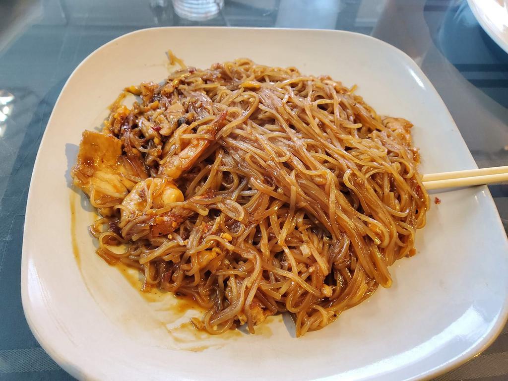 Royal Thai Restaurant · Thai · Noodles · Chinese · Seafood · Vegetarian