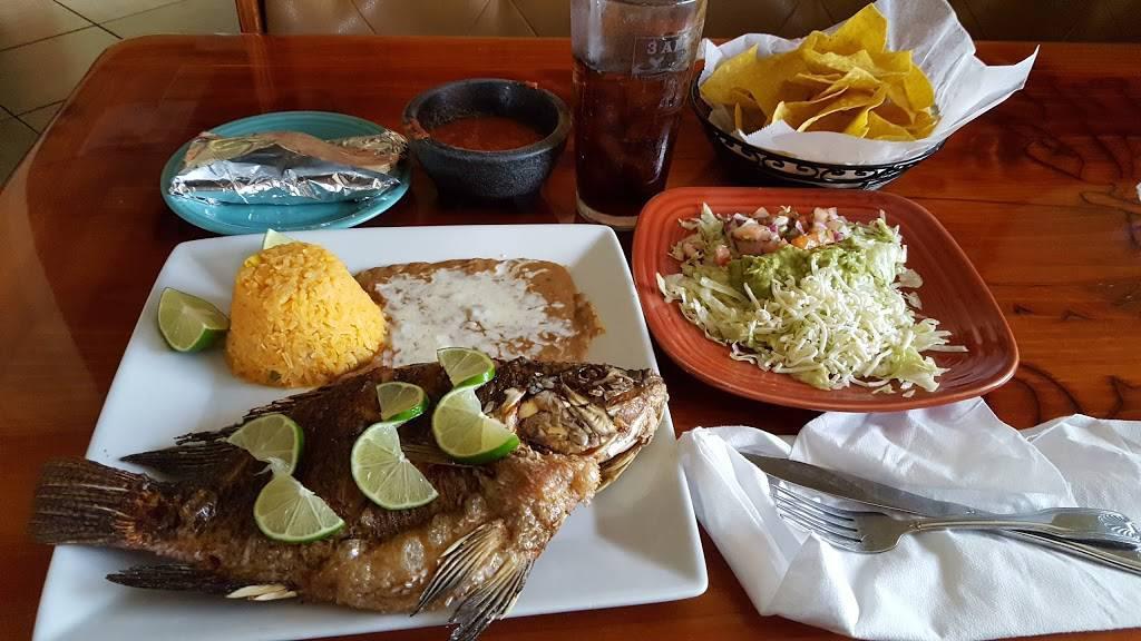 3 Amigos Mexican Restaurant · Mexican · Chicken · Seafood