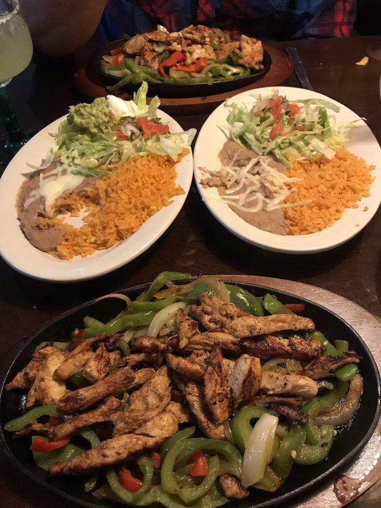 Fiesta Mexican Cuisine · Mexican · Seafood · Chicken