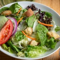 Garden Starter Salad · 170-370 cal.