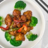 General Tso'S · Sweet and spicy sauce, red and green bell peppers, broccoli, chili peppers.