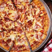 Hawaiian Pizza · Delicious pizza with ham and pineapple.